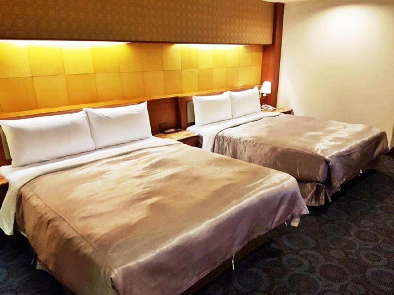 Jing Jing Holiday Hotel Гаосюн Екстер'єр фото