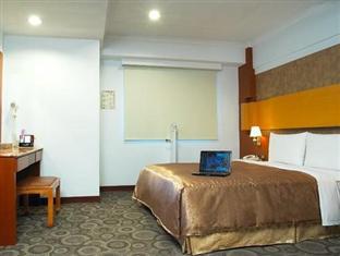 Jing Jing Holiday Hotel Гаосюн Екстер'єр фото